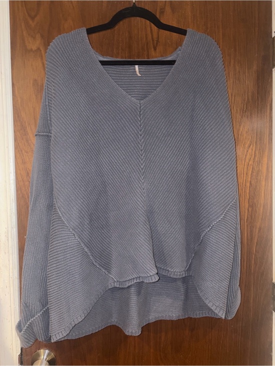Sweaters - Light Blue V-Neck Oversized Knit Sweater